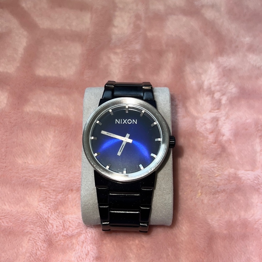 Mens Nixon Watch
